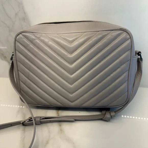 Yves Saint Laurent Gray Quilted Crossbody Bag with Tassel - Picture 3 of 9